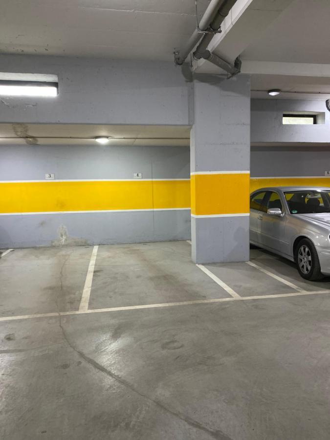 Nemis Apartments In The Centre Of Tirana Four Free Parking Exterior foto