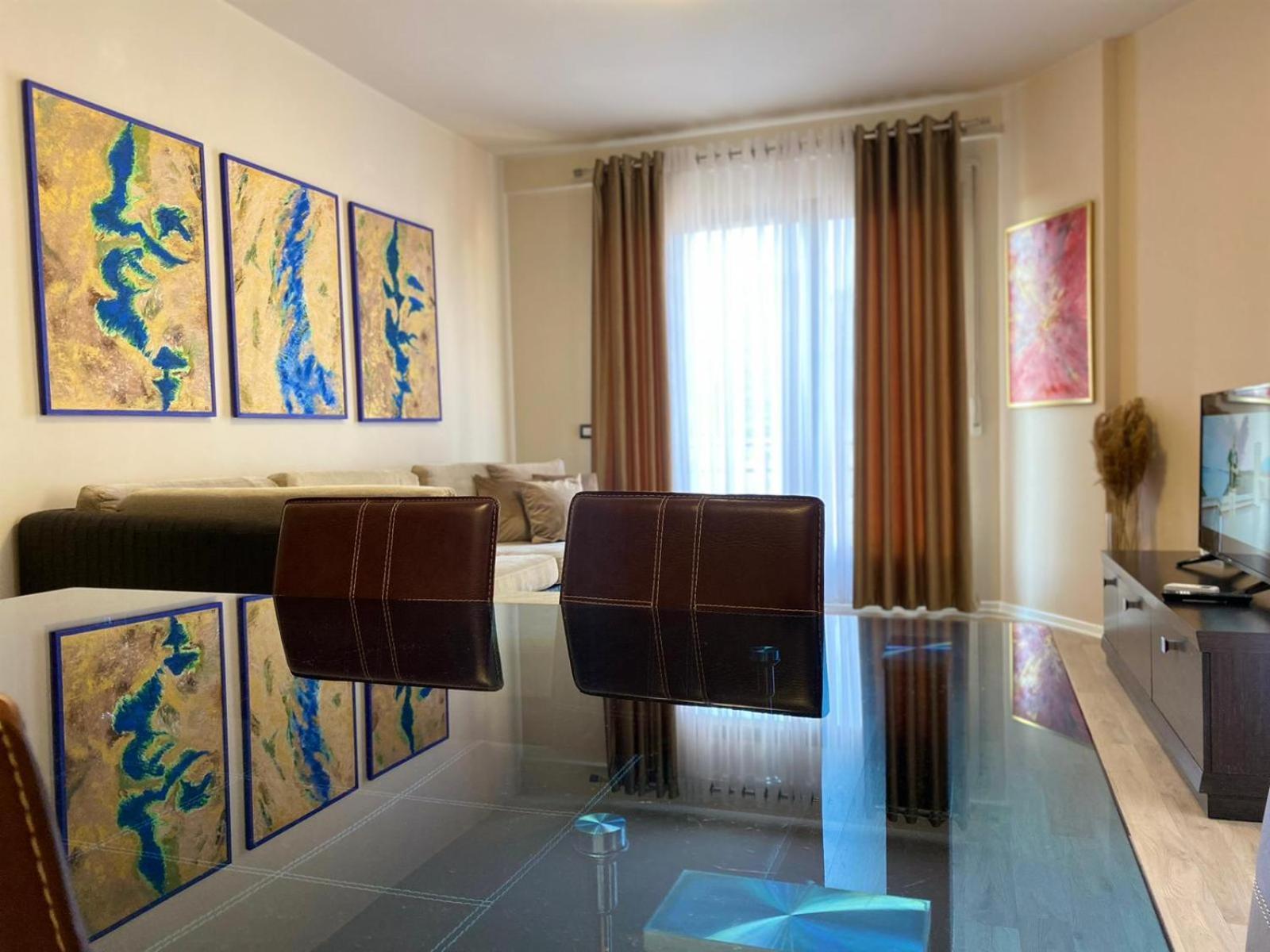 Nemis Apartments In The Centre Of Tirana Four Free Parking Exterior foto