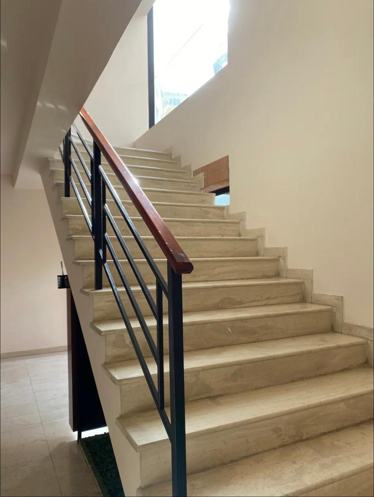 Nemis Apartments In The Centre Of Tirana Four Free Parking Exterior foto